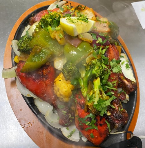 Tandoori Chicken Las Vegas, Indian Restaurant Las Vegas, Best Tandoori Chicken, Delhi Indian Cuisine, Indian food Las Vegas, Clay oven chicken, Spicy Indian chicken
